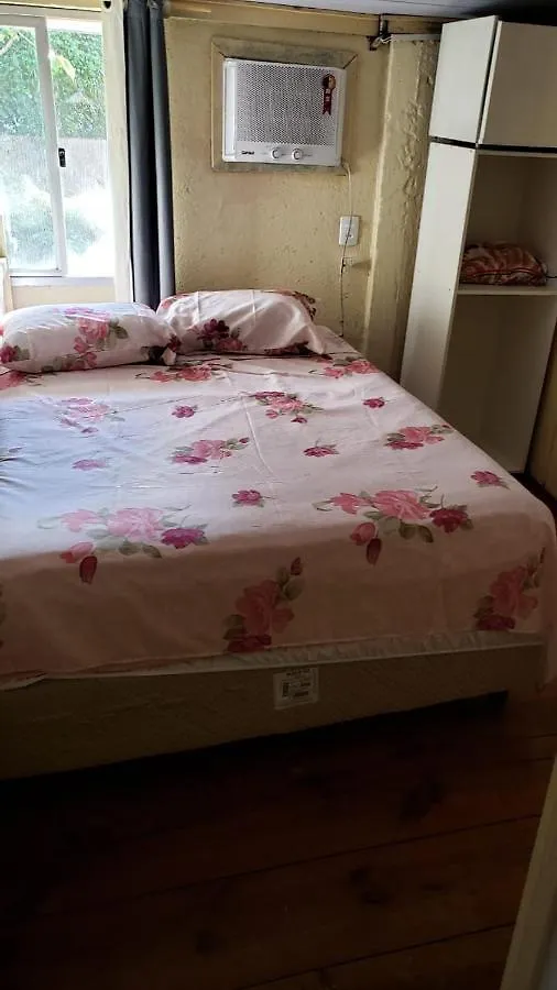 Quartos Simples Em Bombinhas Hostel