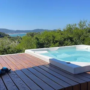 Casa de Férias Casa Marrom, Bombinhas